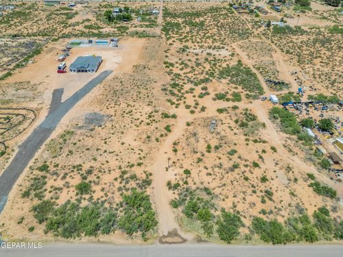 214 Paloma Blanca Dr, Chaparral, NM, 88081-8031 | Card Image