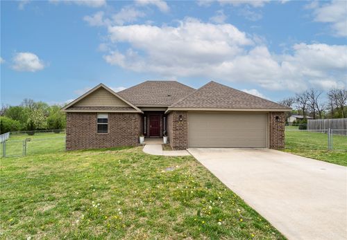 913 Windsor Ct, Gentry, AR, 72734-8766 | Card Image