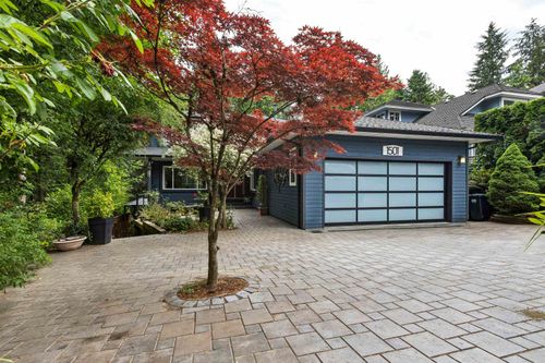 1501 Ostler Crt, North Vancouver, BC, V7G2P1 | Card Image