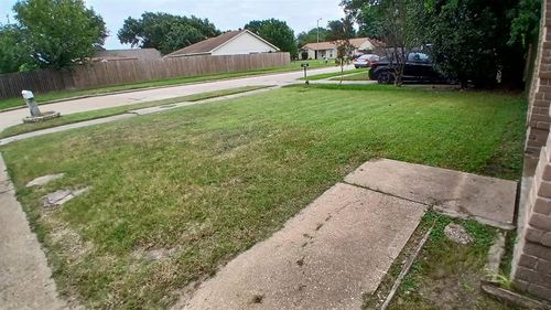 9811 Mill Shadow Dr, Houston, TX, 77070-5055 | Card Image