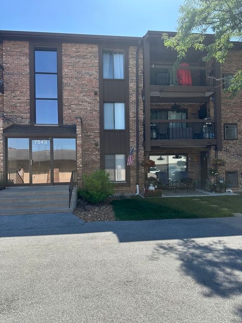apt-623-7543 175th St, Tinley Park, IL, 60477-3780 | Card Image