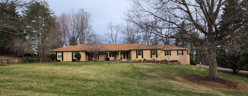 93 Coventry Ln, Daleville, VA, 24083-3634 | Card Image