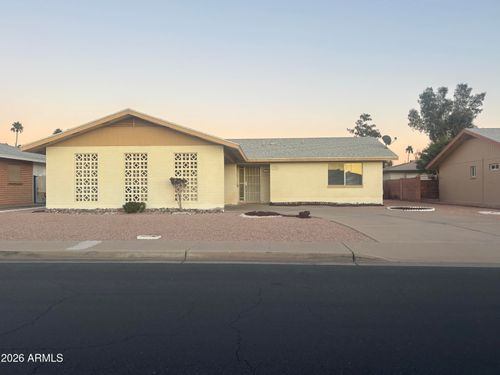 1025 S Roanoke, Mesa, AZ, 85206-2745 | Card Image