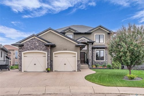 123 Fleming Cres, Saskatoon, SK, S7W0E7 | Card Image
