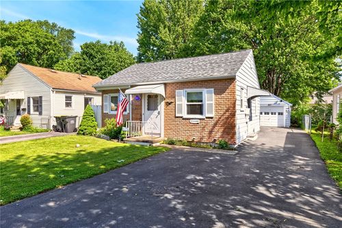 360 Leonard Road, Greece, NY, 14616 | Card Image