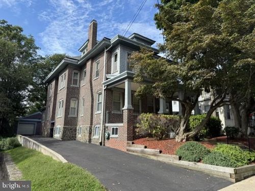 1-1402 W 8th St, WILMINGTON, DE, 19806-4612 | Card Image