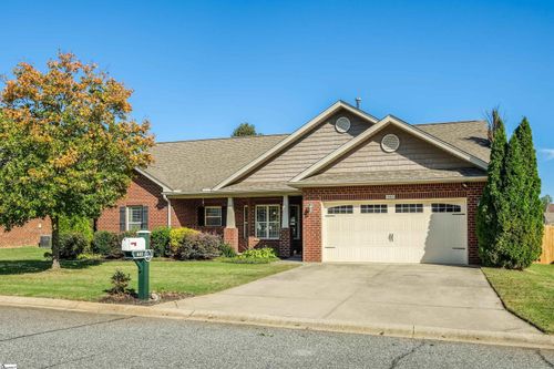 440 Slate Dr, Boiling Springs, SC, 29316-7413 | Card Image