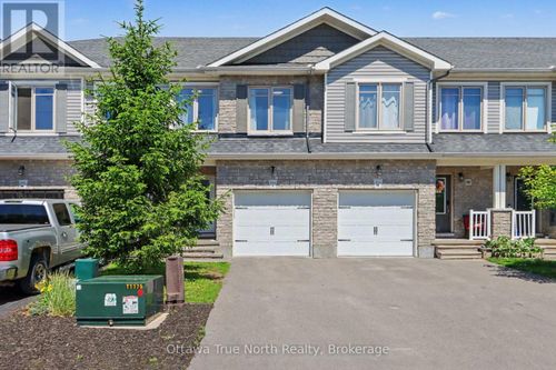 514 Stanley Brothers St, Almonte, ON, K0A1A0 | Card Image