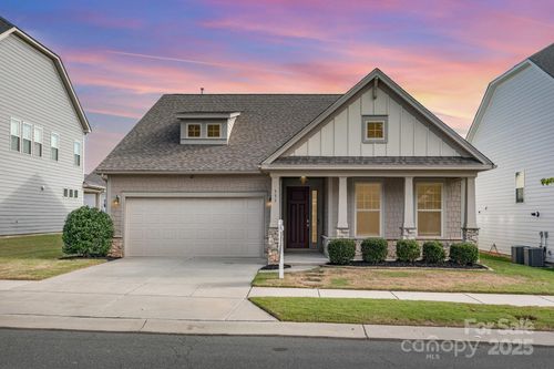 333 Dudley Dr, Fort Mill, SC, 29715-1400 | Card Image