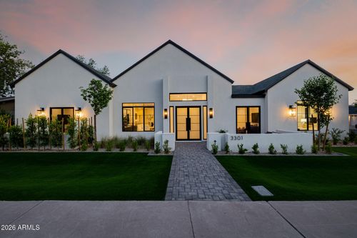 3301 E Elm St, Phoenix, AZ, 85018-3323 | Card Image