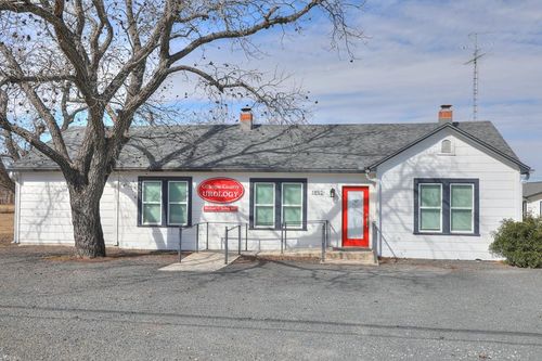 1892 W Us Highway 290, Fredericksburg, TX, 78624-6644 | Card Image