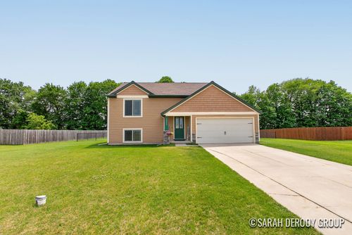 16264 Trent Ridge Drive Ne, Cedar Springs, MI, 49319 | Card Image