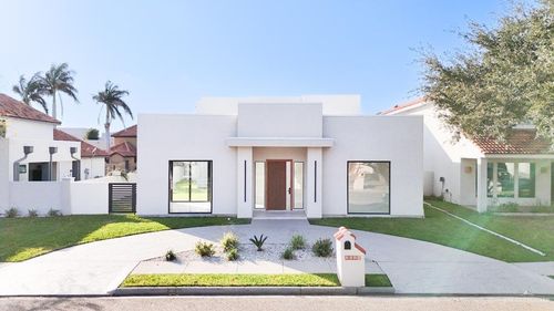 2228 S 45th St, McAllen, TX, 78503-8103 | Card Image