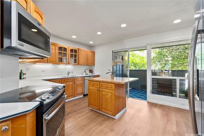 Enclosed lanai off the kitchen area | Image 2