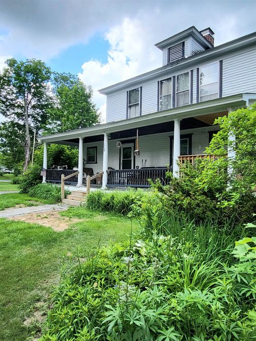 150 Congress St, Bethlehem, NH, 03574-4967 | Card Image