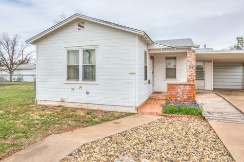 54 E 41st St, San Angelo, TX, 76903-1645 | Card Image
