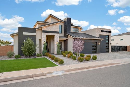 4204 S 960 E, Washington, UT, 84780-3606 | Card Image