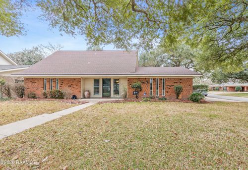 407 Maple Dr, Lafayette, LA, 70506-6866 | Card Image