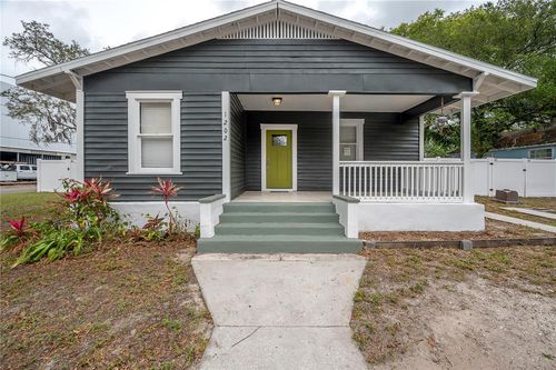1202 E Giddens Ave, TAMPA, FL, 33603-2423 | Card Image