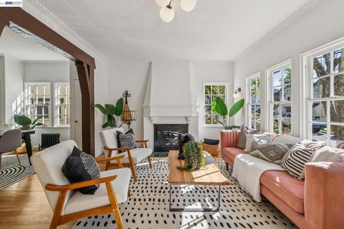 2-2365 2365 Virginia Street, Berkeley, CA, 94709 | Card Image