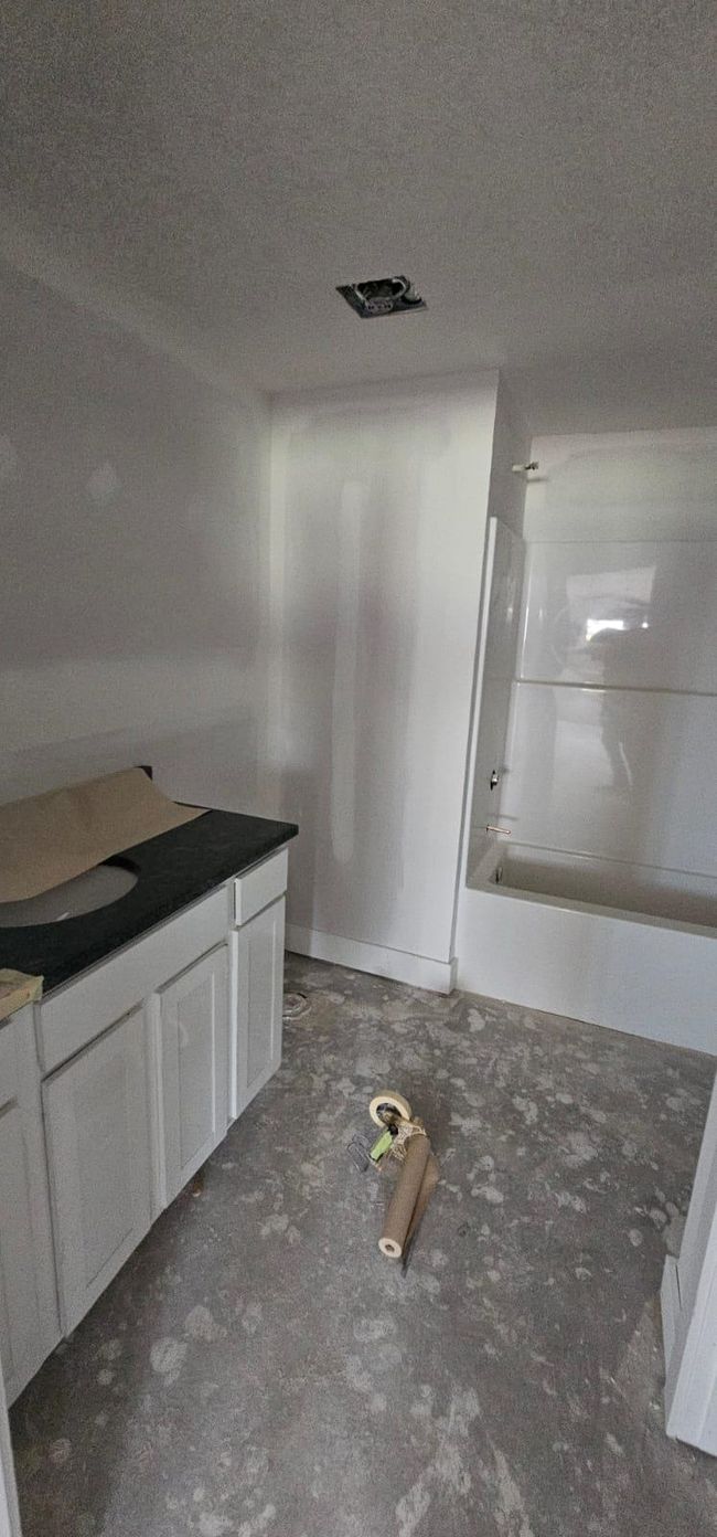 Full bathroom featuring vanity | Image 15