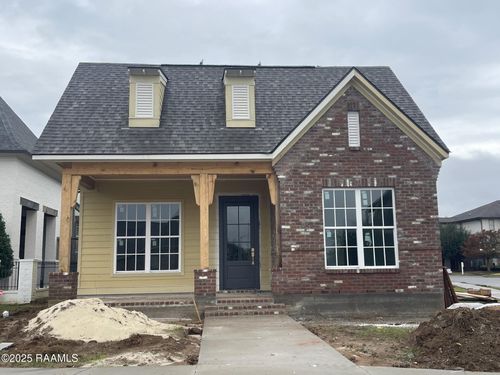 100 Keelingwood Ln, Lafayette, LA, 70507-3254 | Card Image