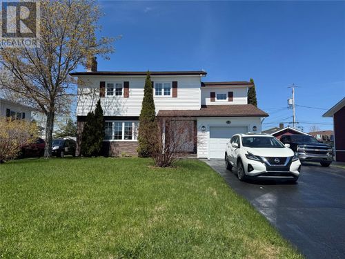 25 Gardner St, Grand Falls Windsor, NL, A2A2X7 | Card Image