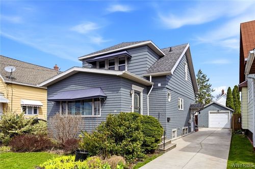 295 Weimar Street, Buffalo, NY, 14206 | Card Image