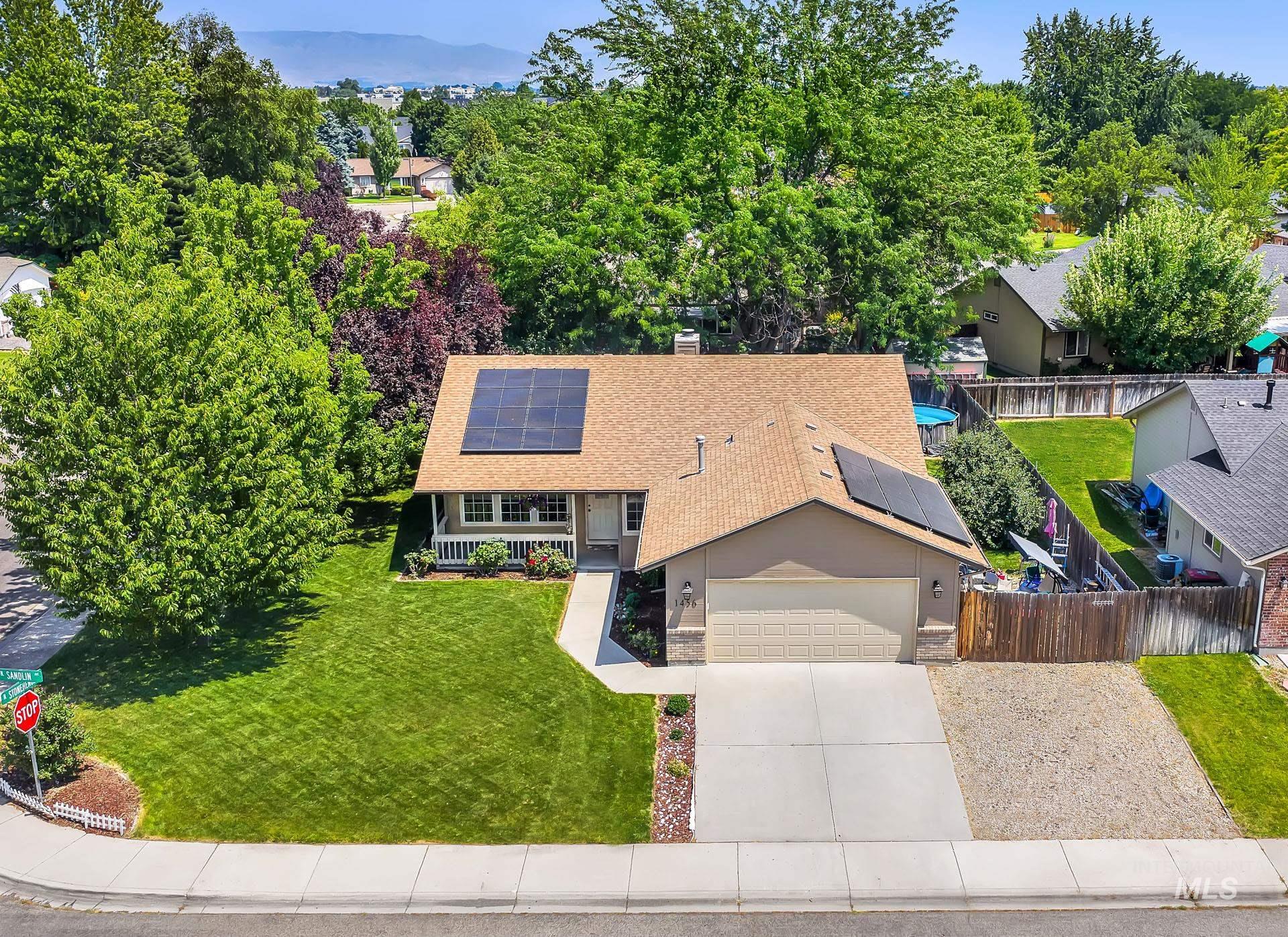 Sandlin Ave, Meridian, ID 83642