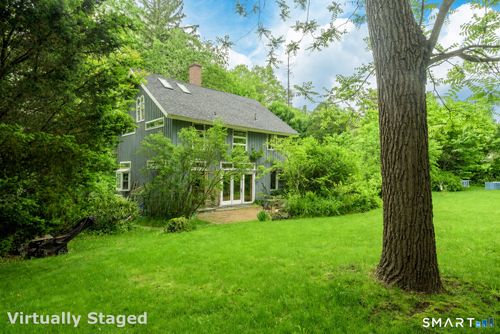 32 West Ave, Essex, CT, 06426-1138 | Card Image