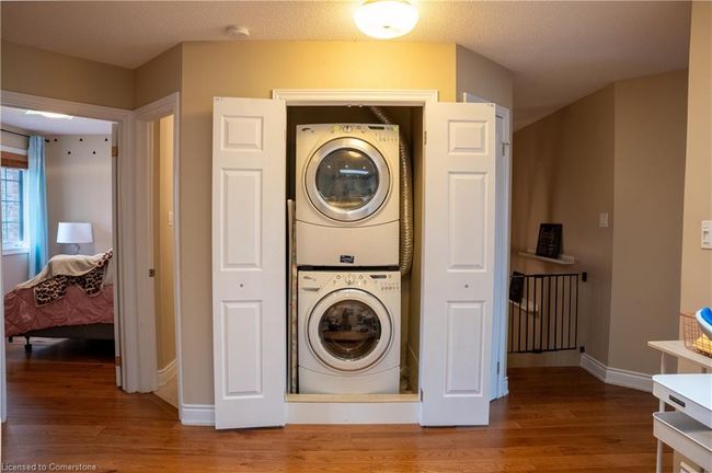 12 - 320 Hamilton Dr, Townhouse with 3 bedrooms, 3 bathrooms and 3 parking in Ancaster ON | Image 27