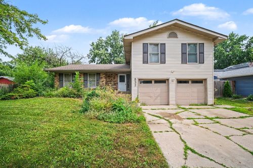 532 Carlyle Ln, Bolingbrook, IL, 60440-2730 | Card Image