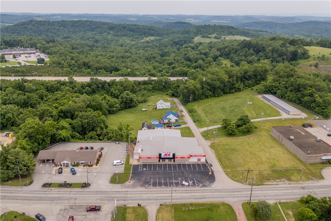 Commercial Lease in Redstone Twp 4