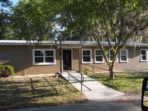 312 W Margurite St, Perry, FL, 32347-1953 | Card Image