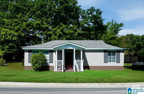1132 10th Ave, Pleasant Grove, AL, 35127-2233 | Card Image