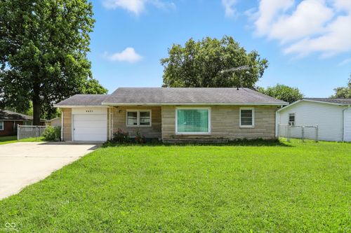 4621 25th St, Columbus, IN, 47203-3240 | Card Image