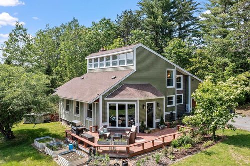 2 Candlewood Rd, Windham, NH, 03087-2258 | Card Image
