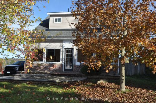 1969 4th Ave W, Owen Sound, ON, N4K4Y1 | Card Image