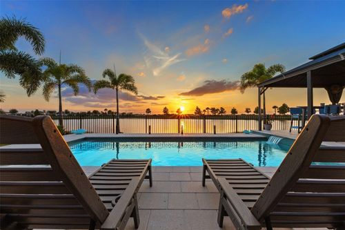 5822 Silver Sun Dr, APOLLO BEACH, FL, 33572-2089 | Card Image