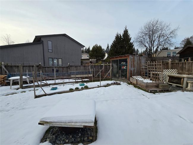 7071 Mc Dougal Pl, House other with 4 bedrooms, 3 bathrooms and 2 parking in Port Hardy BC | Image 53
