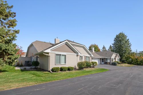 8550 Corcoran Path, Inver Grove Heights, MN, 55076-5320 | Card Image