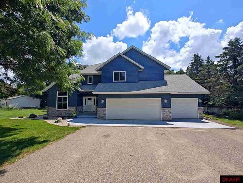 42433 Kerns Dr, North Mankato, MN, 56003-4040 | Card Image