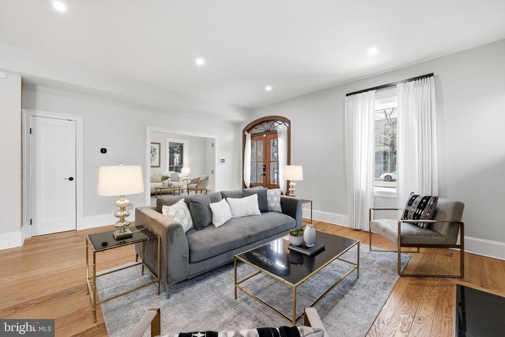 Residential in WASHINGTON 4