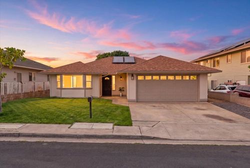 349 Kuualoha St, Kahului, HI, 96732 | Card Image