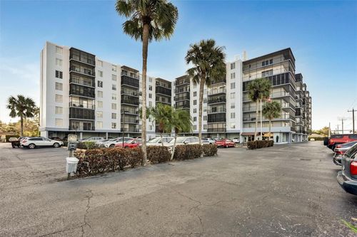 606-2901 26th St W, BRADENTON, FL, 34205-3762 | Card Image