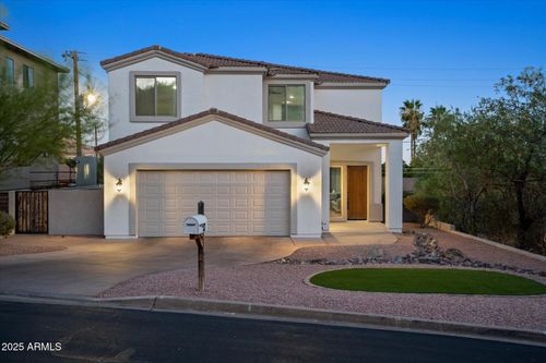 13 E Foothill Dr, Phoenix, AZ, 85020-1012 | Card Image