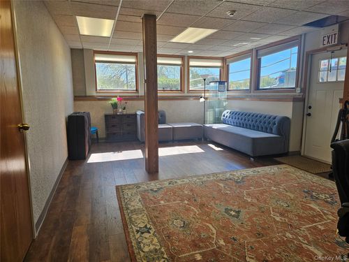 45 Ronald Reagan Blvd, Warwick, NY, 10990-4105 | Card Image