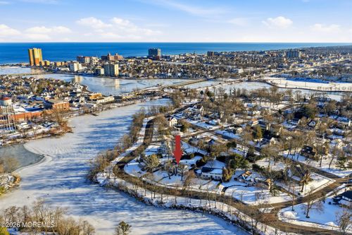 212 Bridlemere Ave, Interlaken, NJ, 07712-4411 | Card Image