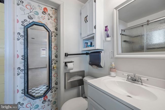 9821 Singleton Dr, House other with 5 bedrooms, 4 bathrooms and null parking in BETHESDA MD | Image 32