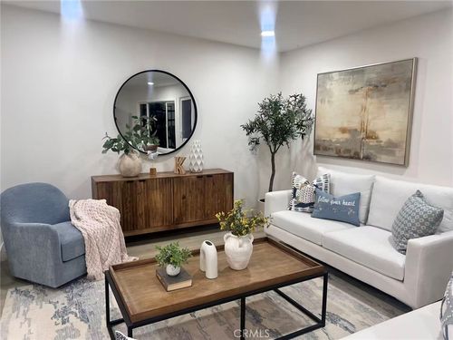 4040 Lehman Rd, La Crescenta, CA, 91214-2307 | Card Image